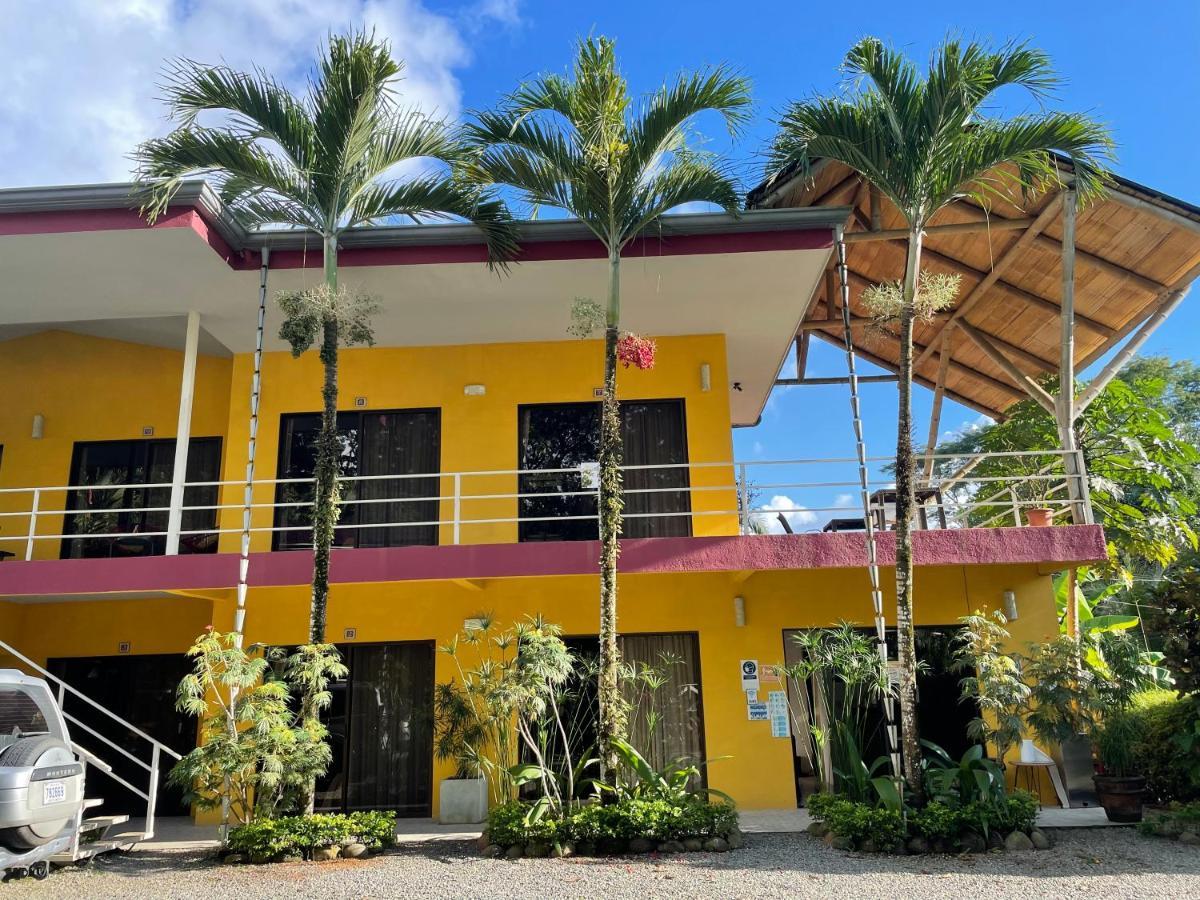Hotel Luz De Luna Bahia Ballena Uvita Exterior photo